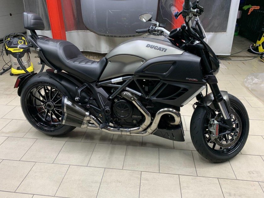 Honda ctx700n Custom