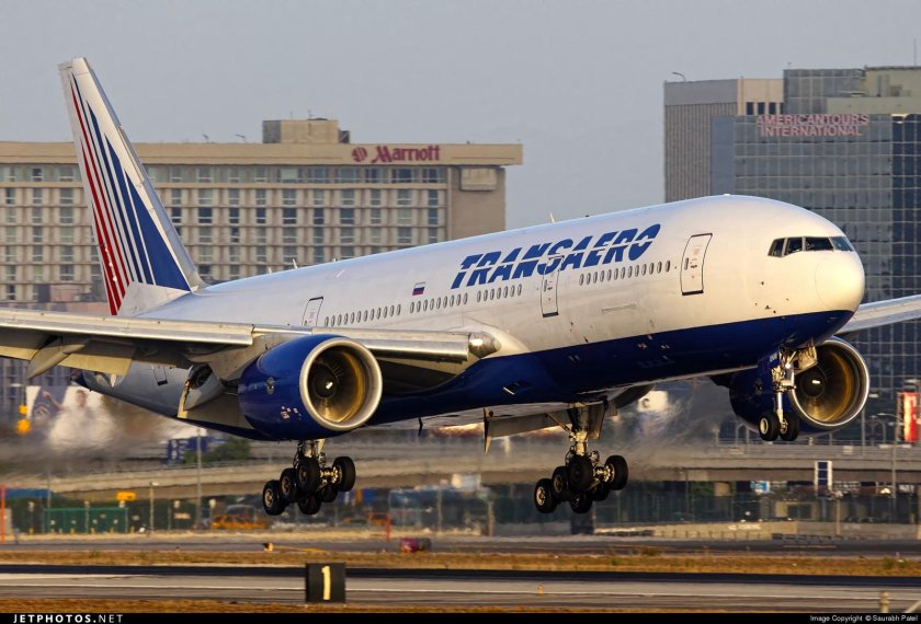 777-200er Трансаэро