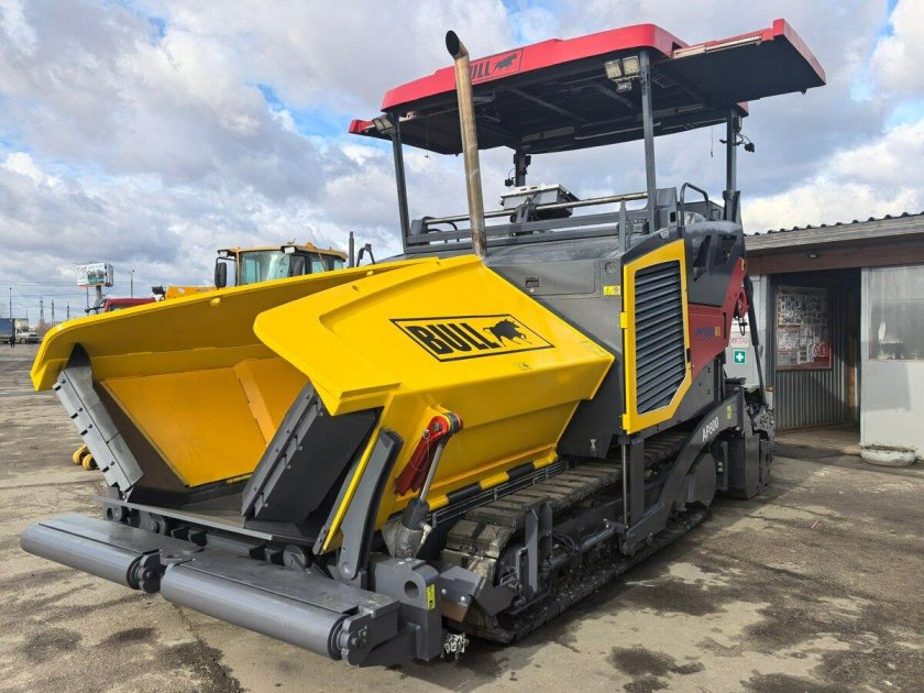 Асфальтоукладчик volvo abg 7820