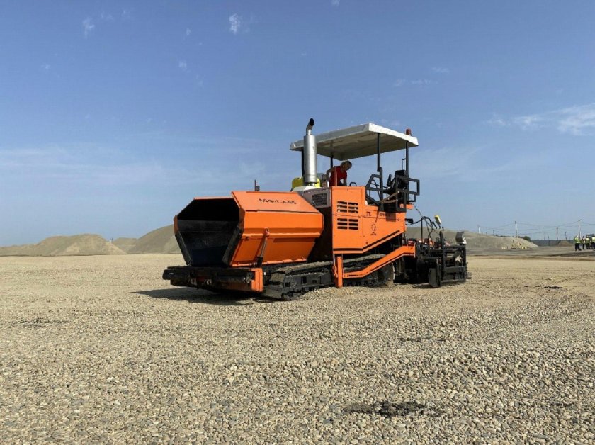 Гусеничный асфальтоукладчик асф-г-4-04