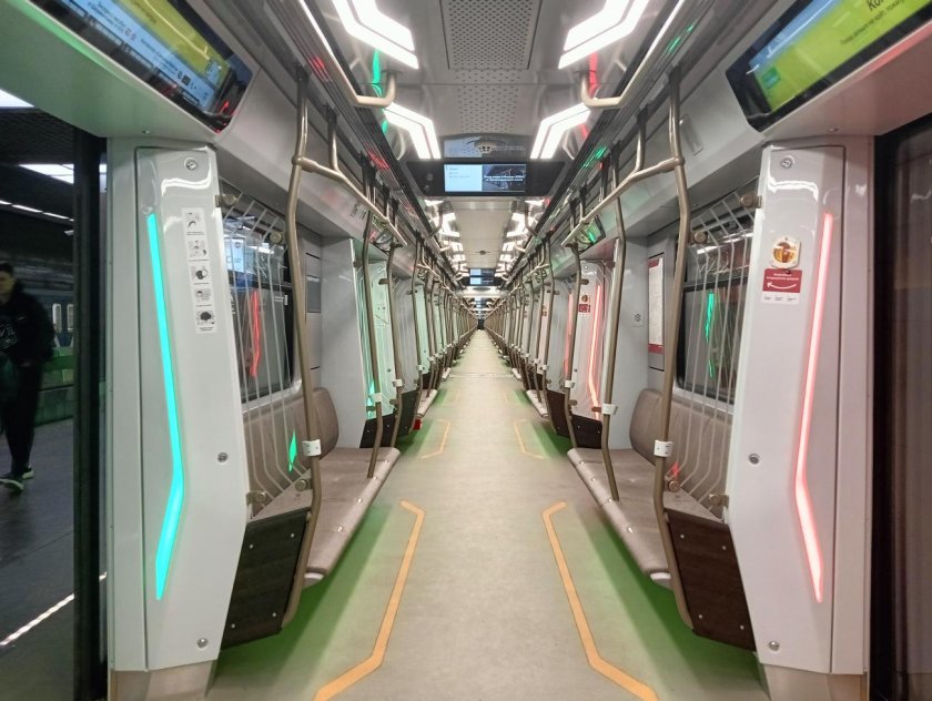 Москва вагон метро