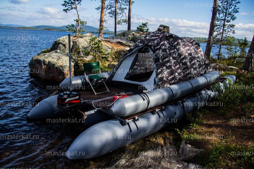 Лодка катамаран