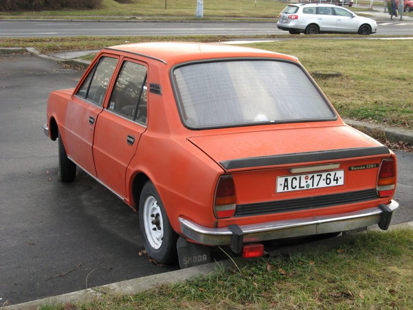 Skoda 120l