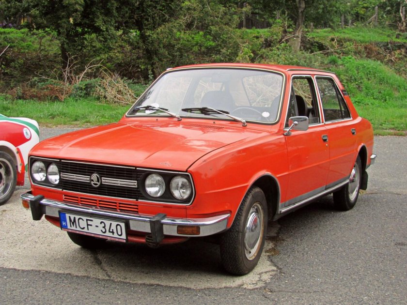 Skoda 120