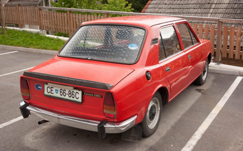 Skoda 120l