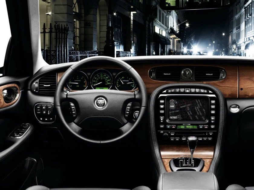 Jaguar XJ 2007 Interior