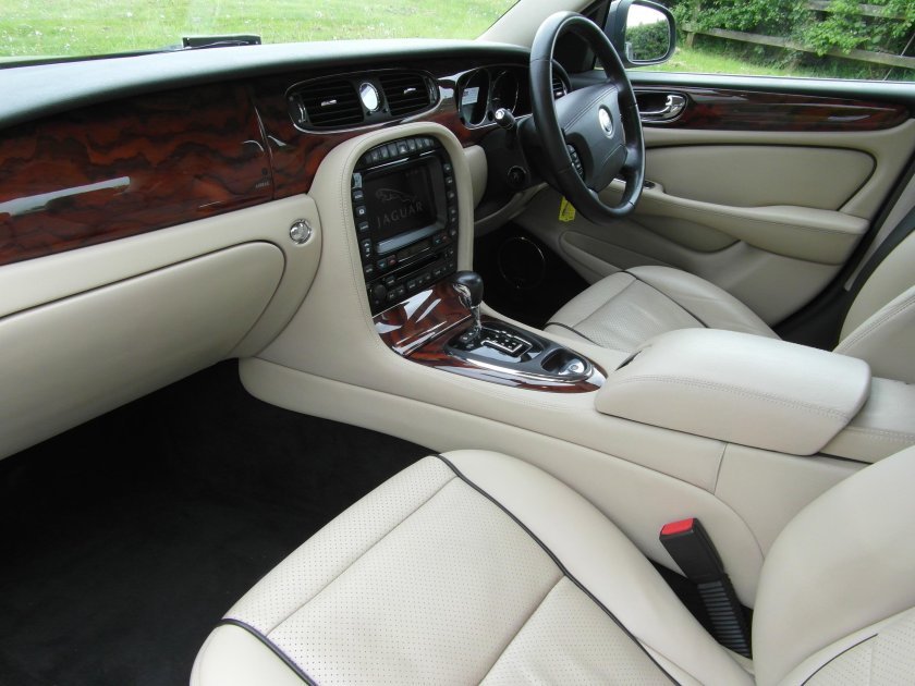 Jaguar xj sovereign 2008