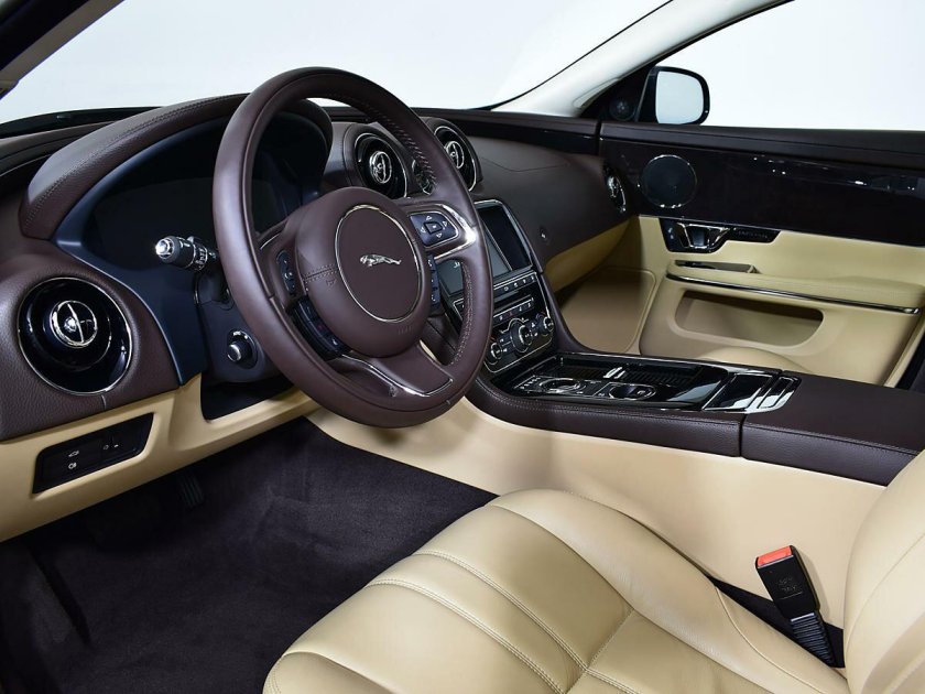 Jaguar XJ x351 салон