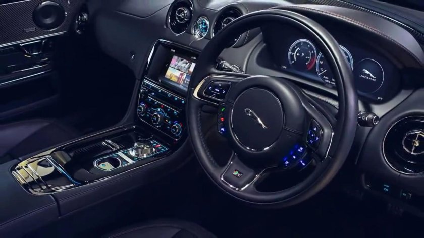 Jaguar XJ 2018 салон