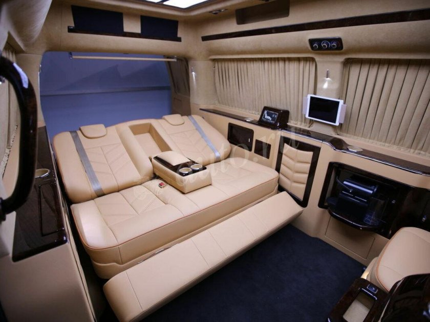 Chevrolet Express 2023