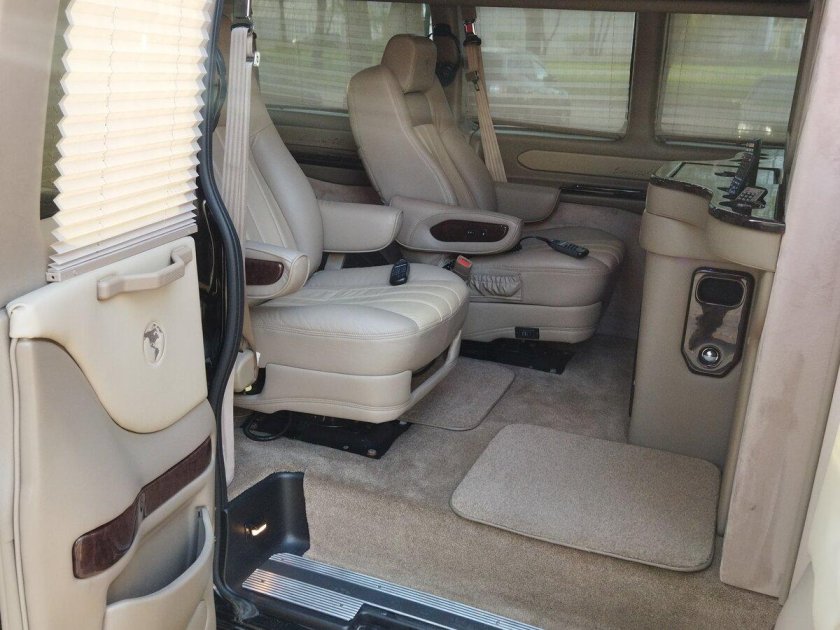 Chevrolet express 2007 салон