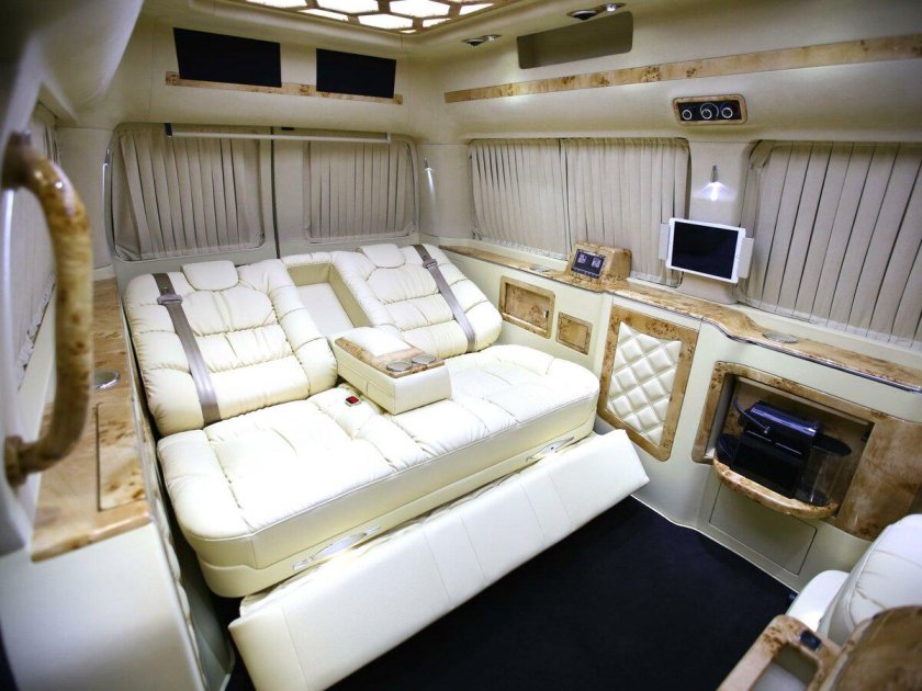 Шевроле экспресс 2023