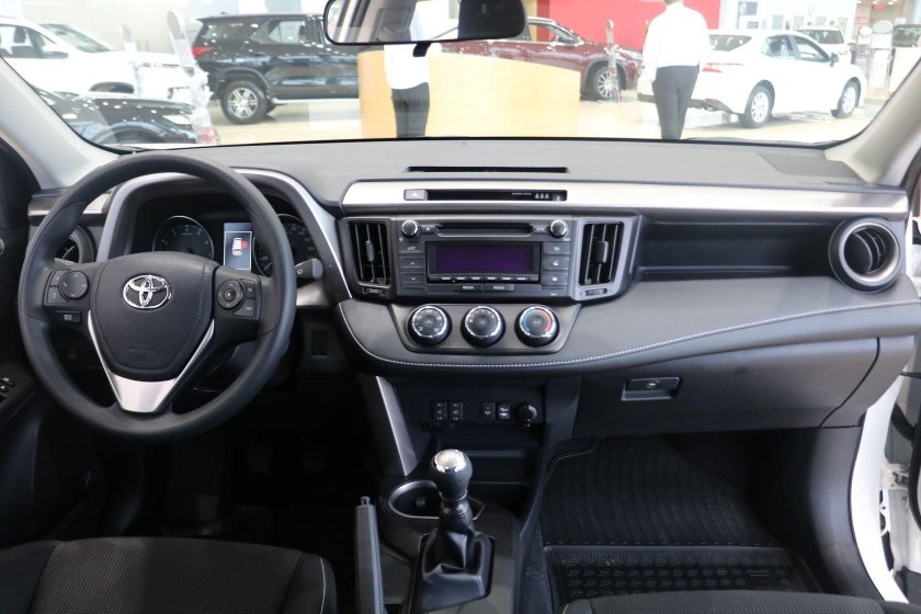 Тойота рав 4 комплектация комфорт