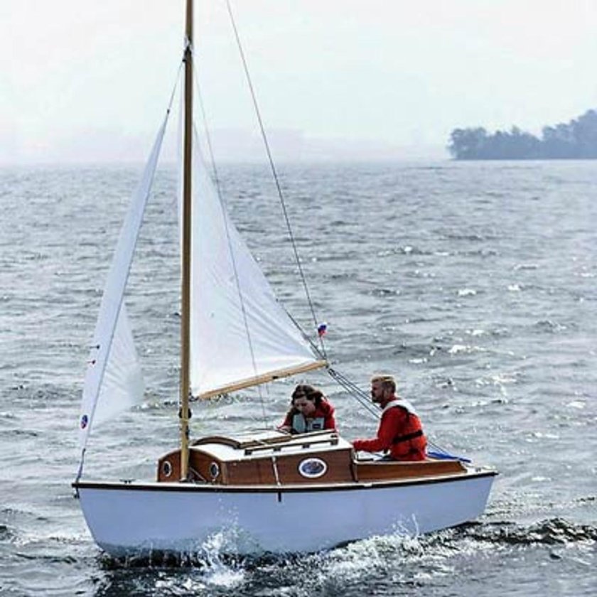 Парусная яхта Picofolkboat 360