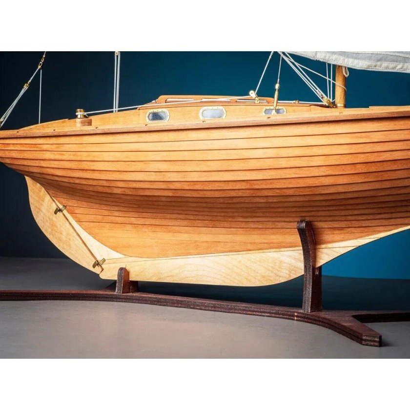 Модель яхты