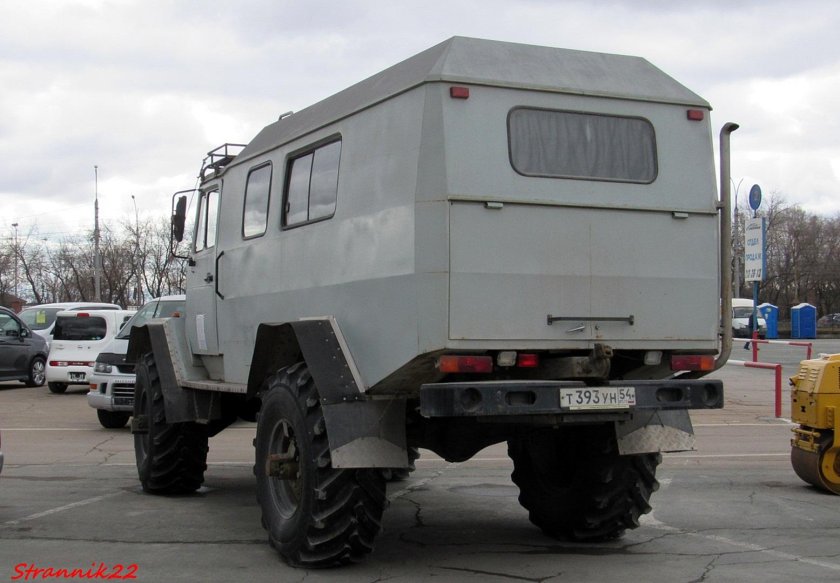 ГАЗ 3308 кунг