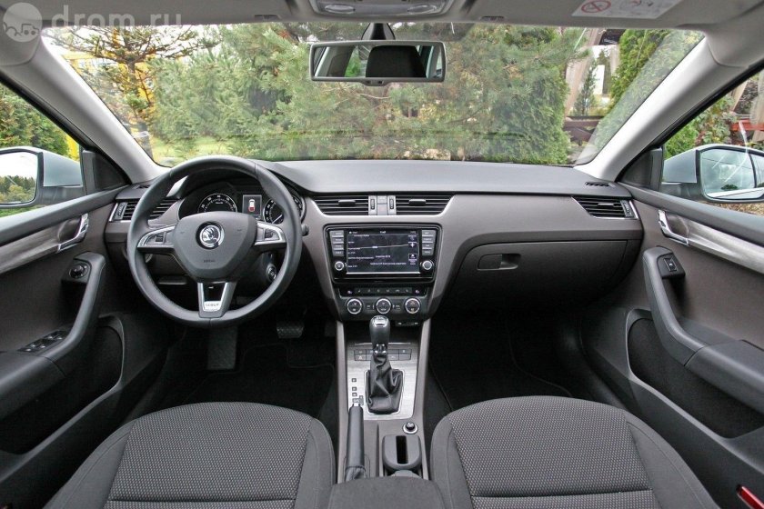 Октавия 2022 салон