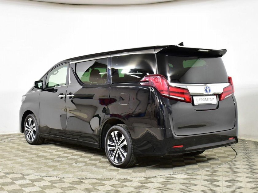 Тойота альфард 2016