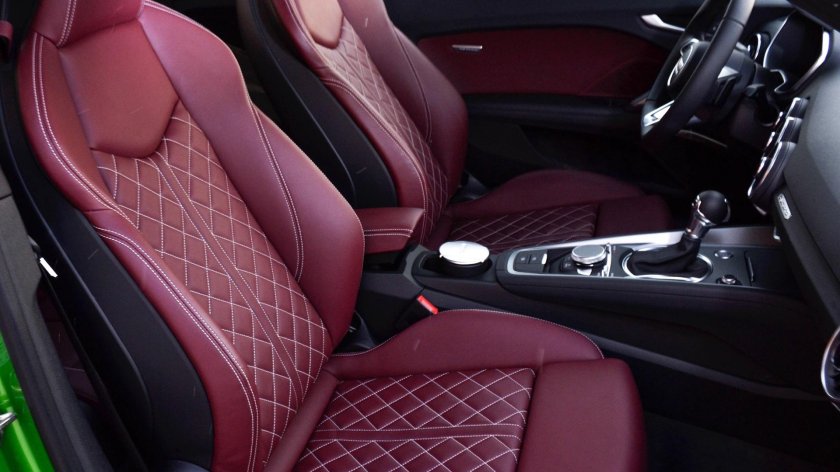 Audi TT 8s салон