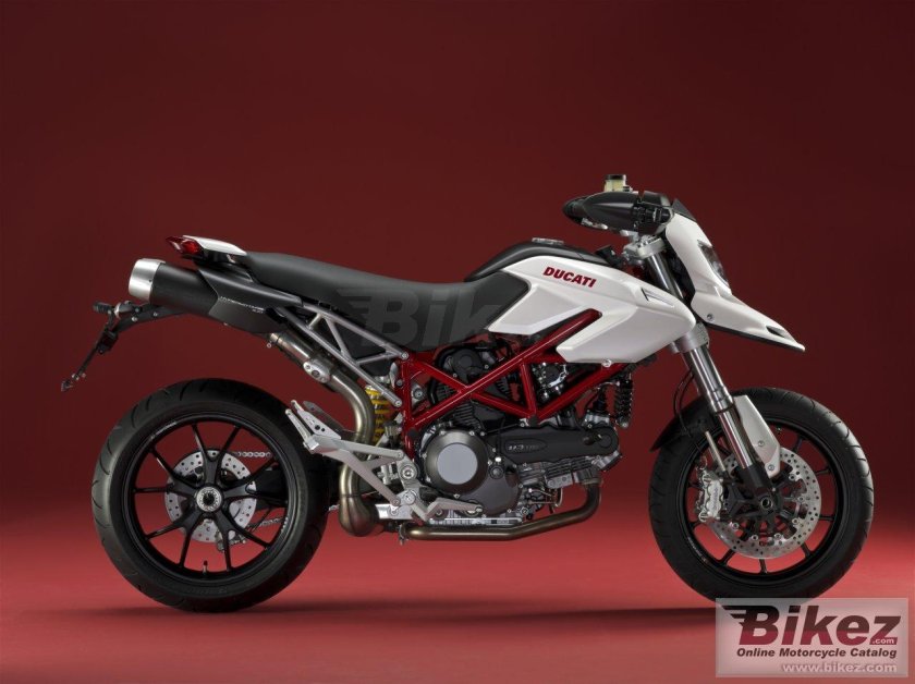 Ducati Hypermotard 1100