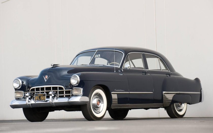 Cadillac Series 62 sedan