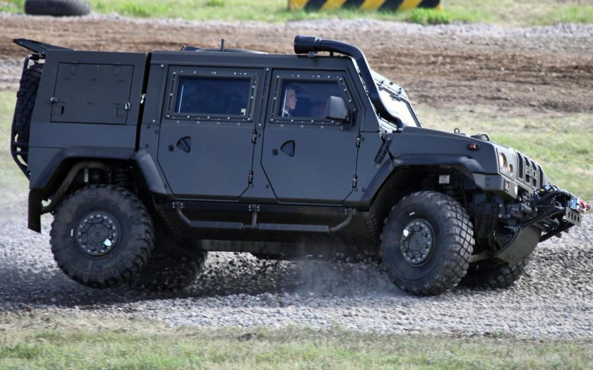 Iveco LMV Рысь