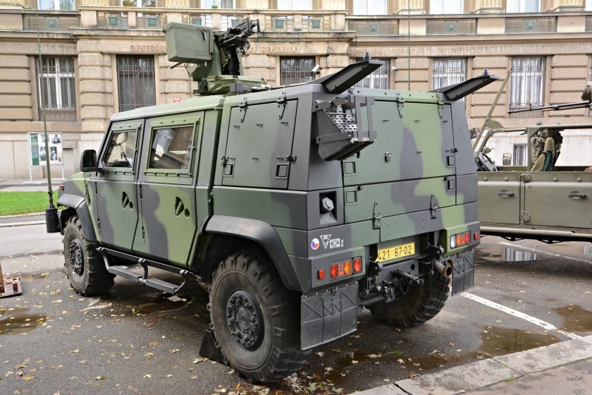 Iveco LMV m65 Рысь