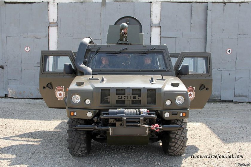 Броневик Рысь