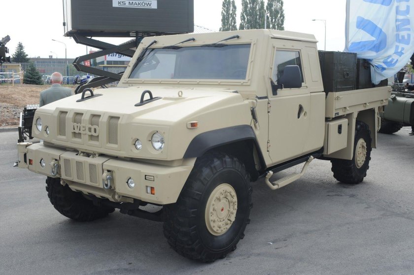 Iveco LMV Рысь