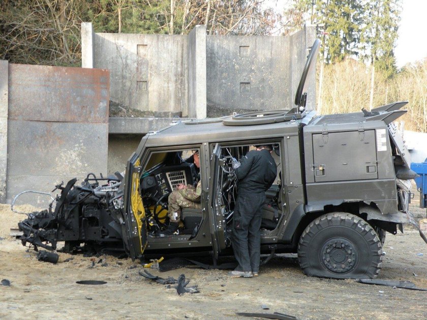 Iveco 65e19wm LMV "Рысь".