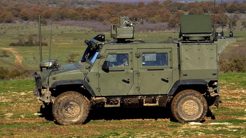 Бронеавтомобиль Iveco LMV