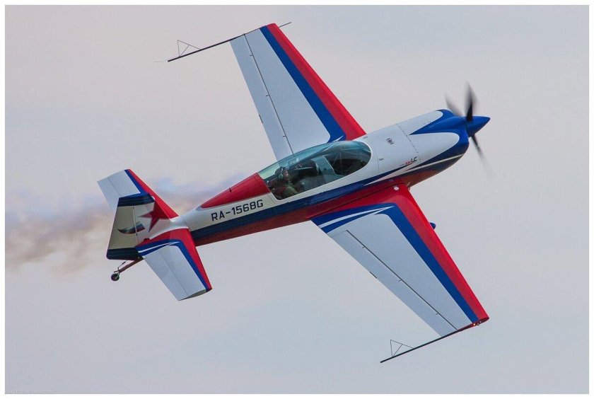 Экстра 300 самолет