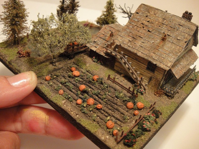 Деревенский домик диорама