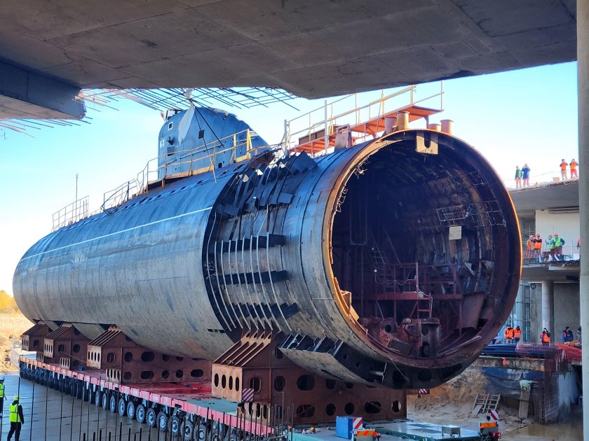 Ленинский комсомол подводная лодка