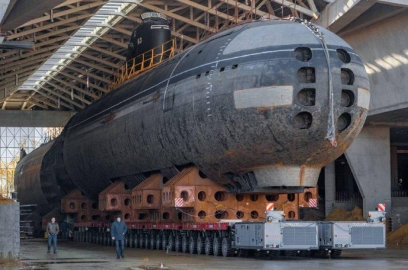 Подводная лодка Ленинский комсомол в Кронштадте