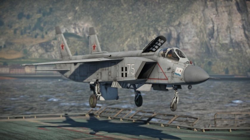 Як 141 палубный истребитель