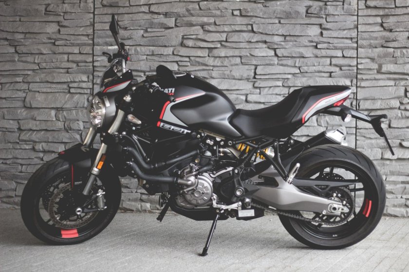 Ducati monster 821