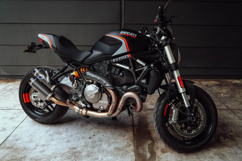 Ducati Monster 821 Stealth