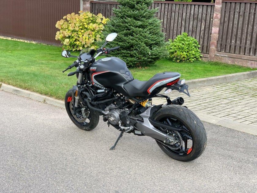 Мотоцикл ducati