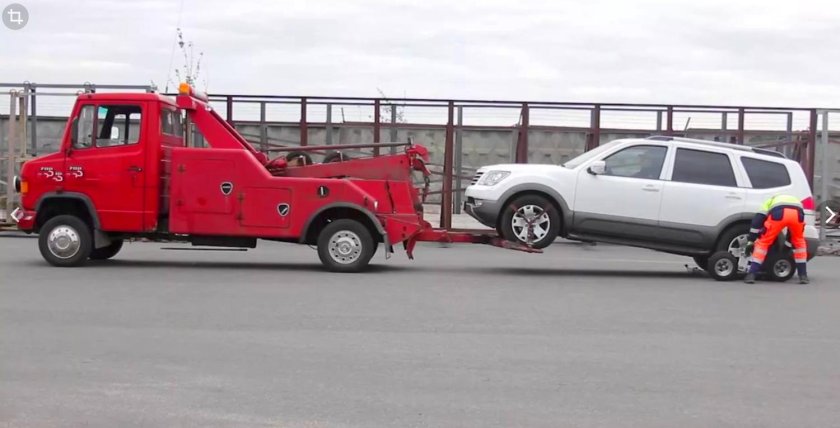 Ивеко Дейли эвакуатор частичной погрузки