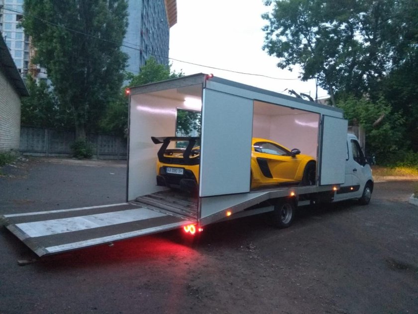 Mercedes Sprinter эвакуатор сдвижная платформа