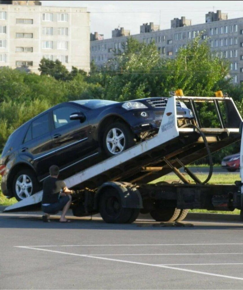 Эвакуатор Питер