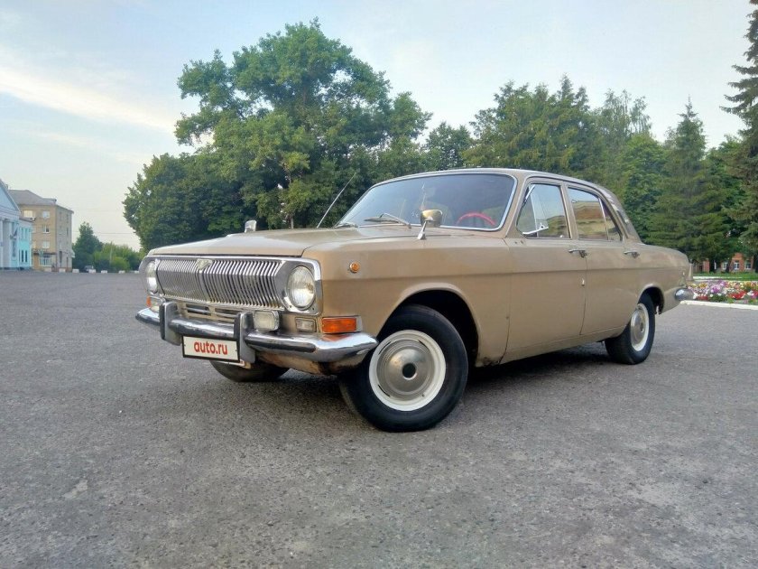 Волга газ 24 бежевая