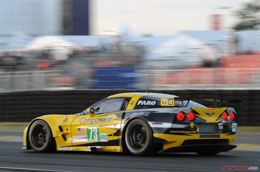Corvette c2 race car