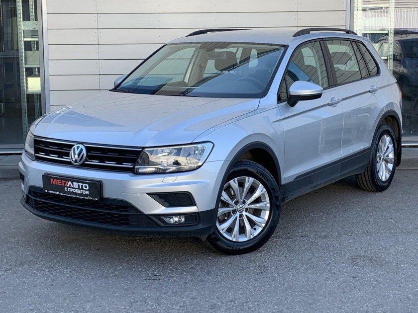 Volkswagen Tiguan серебристый