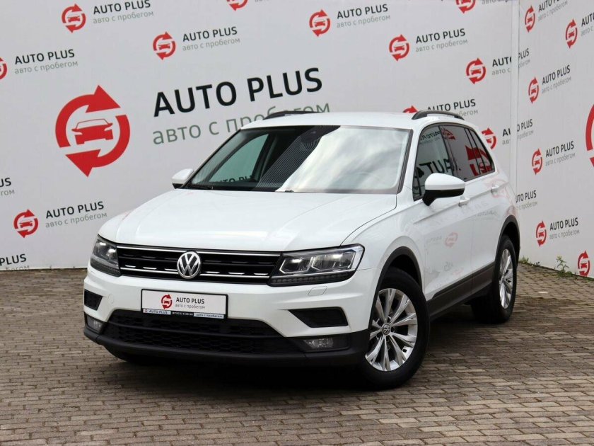 Фольксваген Тигуан вода в салоне