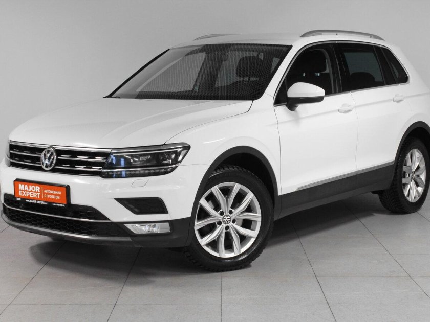 Вольсывген белый Тигуан 2020