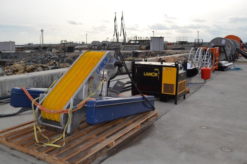 • Нефтесборщик Lamor Minimax