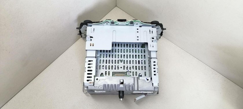 Магнитола mazda