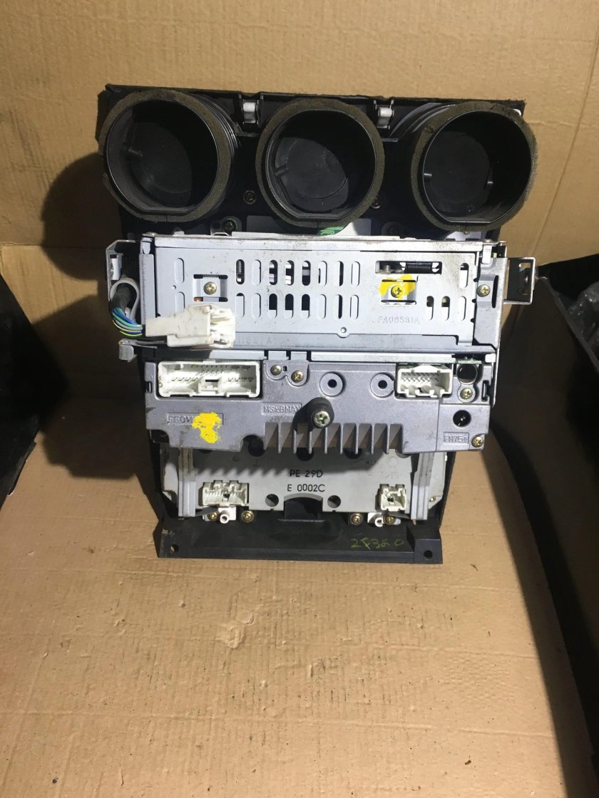 Магнитола Мазда 6 gg 2004